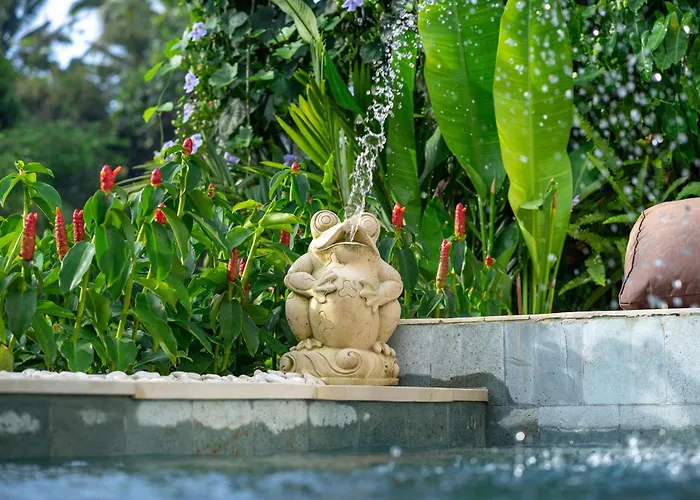Jenar Villa *